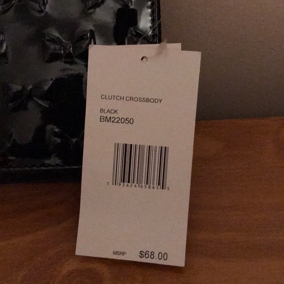 BETSEY JOHNSON CLUTCH CROSSBODY BLACK 68.00 NWT - Picture 2 of 8